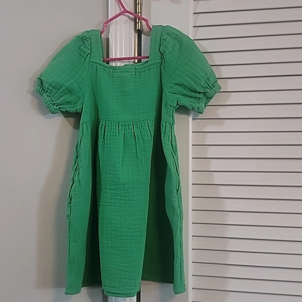Green Puff-Sleeve Girls' Dress
